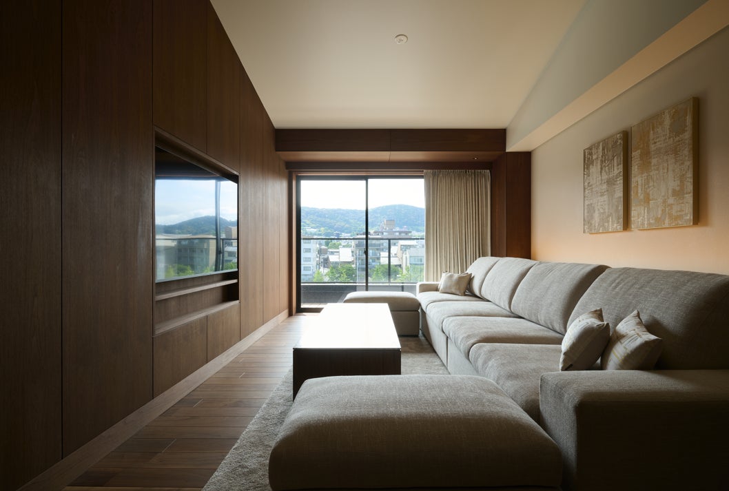 HANAMIYA HOTEL（華宮ホテル）
