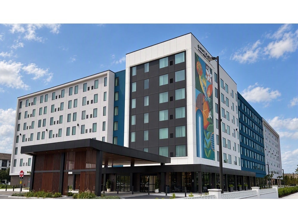 EVEN Hotel & Staybridge Suites Orlando Universal Blvd（イーブン・ホテル＆ステイブリッジ・スイーツ・オーランド・ユニバーサル・ブールバード）